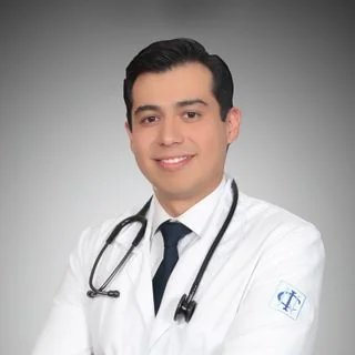 Foto de Dr. Leopoldo Aguila Salgado, Cardiología en Querétaro