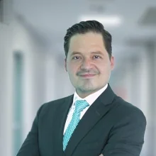 Foto de Dr. Luis Tomás Llano Rodríguez, Ortopedia y Traumatología en Querétaro