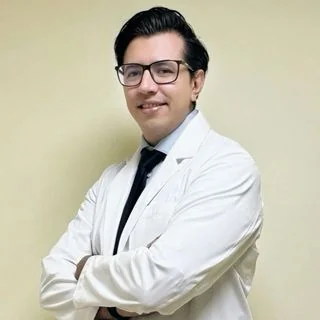 Dr. Rogelio Cuervo Campos médico