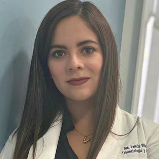 Foto de Dr. Valeria Villasuso Rodriguez, Ortopedia y Traumatología en Querétaro