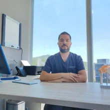 Foto de Dr. Vicente Gonzalez Erreguin, Ortopedia y Traumatología en Querétaro