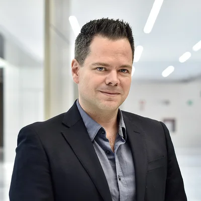 Foto de Dr. Víctor Manuel González Simroth, Neumología en Querétaro