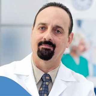 Foto de Dr. Anibal Jesús González Echevarría, Urología en Cancún