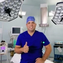 Foto de Dr. Carlos Miguel Paredes Camarena, Ortopedia y Traumatología en Cancún