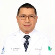 Foto de Dr. Josue Molina Ruiz, Nefrología en Cancún