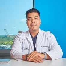 Foto de Dr. Misael Isidro López Martínez, Urología en Cancún