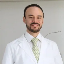 Foto de Dr. Omar Honerlage Ceniceros, Oftalmología en Cancún