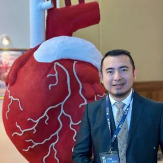 Foto de Dr. Orlando Ysidro Cime Ake, Cardiología en Cancún