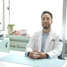 Foto de Dr. Ricardo Ballesteros 2, Ginecología y Obstetricia en Cancún