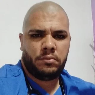 Foto de Dr. Yaniel Marrero Cabrera, Medicina Interna en Cancún