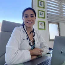 Foto de Dr. Yareth Arias, Pediatría en Cancún