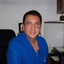 Foto de Dr. Adrián Boj González, Ginecología y Obstetricia en San Luis Potosí