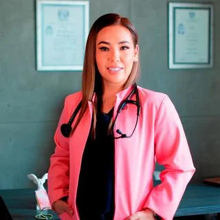 Foto de Dr. Adriana Flores Zapata, Cardiología en San Luis Potosí