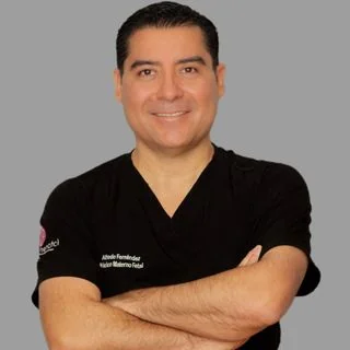Foto de Dr. Alfredo Fernández, Ginecología y Obstetricia en San Luis Potosí