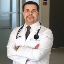 Foto de Dr. Everardo Fernández Rangel, Medicina Interna en Juárez