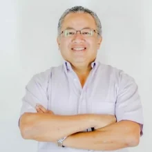 Foto de Dr. Francisco Rene Rocha Amador, Ortopedia y Traumatología en San Luis Potosí
