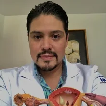 Foto de Dr. Roberto Cardenas Reyna, Ginecología y Obstetricia en Juárez