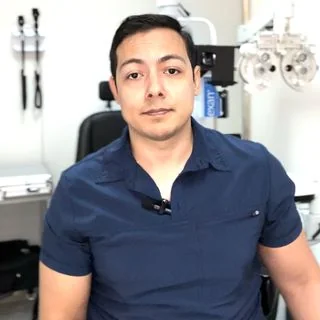 Foto de Dr. Alejandro Ruelas Barreras, Oftalmología en Culiacán