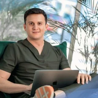 Foto de Dr. Jose Fredy Camacho Angulo, Urología en Culiacán