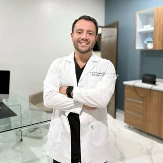 Foto de Dr. Kevin Eduardo Cabanillas Torres, Ginecología y Obstetricia en Culiacán