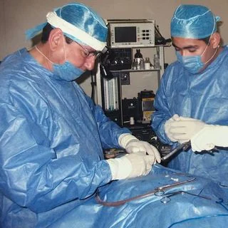 Foto de Dr. Óscar Velázquez Medel, Otorrinolaringología en Mazatlán