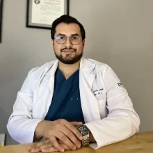 Foto de Dr. Yang David García Chang, Medicina Interna en Los Mochis