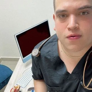 Foto de Dr. Jesús Gabriel Romero García, Gastroenterología en Hermosillo