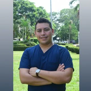 Foto de Dr. Daniel Alberto Hernández Olivera, Ortopedia y Traumatología en Villahermosa