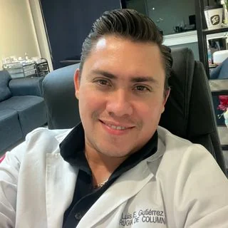 Foto de Dr. Luis Enrique Gutierrez Herrera, Ortopedia y Traumatología en Villahermosa