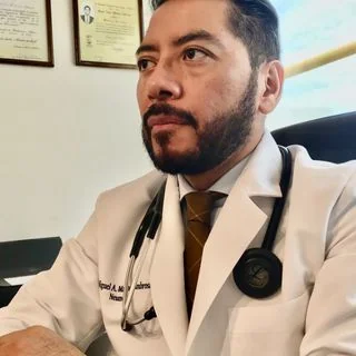 Foto de Dr. Miguel Ángel Martínez-Ambrosio, Medicina Interna en Villahermosa