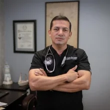 Foto de Dr. Antonio Alfaro Caballero, Medicina Interna en Matamoros