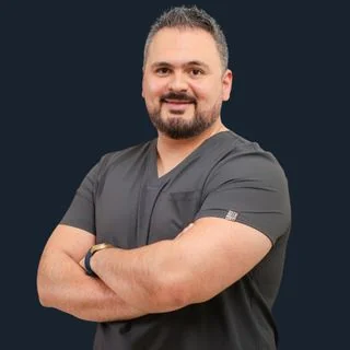 Foto de Dr. César Galván, Oftalmología en Ciudad Victoria