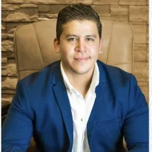 Foto de Dr. Francisco Bernardino Aguirre Salinas, Ortopedia y Traumatología en Matamoros