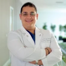 Foto de Dr. Neftali Lagos Mariscal, Ortopedia y Traumatología en Veracruz