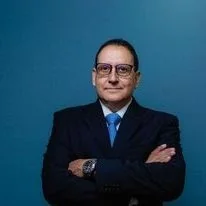 Foto de Dr. Rodolfo Treviño Tijerina, Otorrinolaringología en Veracruz