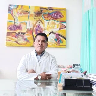 Foto de Dr. César González Morales, Medicina Interna en Mérida