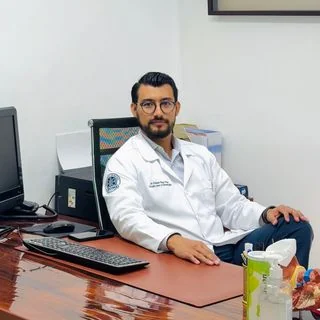 Foto de Dr. Eduardo Diego Pérez, Urología en Mérida