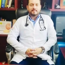 Foto de Dr. Hugo Enrique Domínguez Michel, Medicina Interna en Mérida