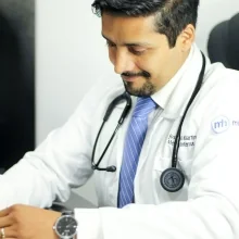 Foto de Dr. José Daniel Martínez Mondragón, Medicina Interna en Mérida