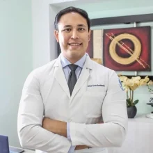 Foto de Dr. Omar Cruz Santander, Ginecología y Obstetricia en Mérida
