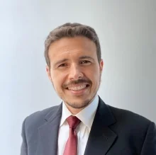 Foto de Dr. Ricardo López Muñoz, Ortopedia y Traumatología en Mérida